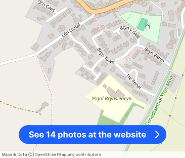 Stad Bryn Glas, Brynsiencyn, Llanfairpwllgwyngyll, Isle of Anglesey... - Photo 1
