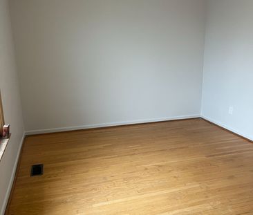 For Lease - 66 August Avenue Unit# Room B, Toronto, Ontario - Photo 6
