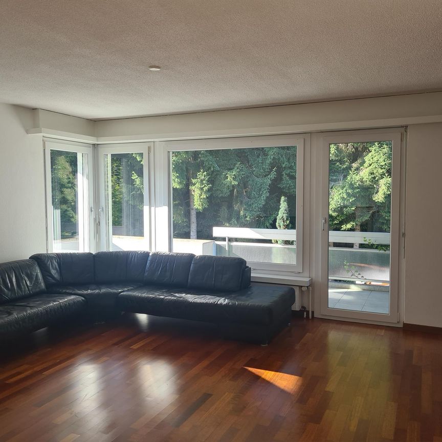 Ruhige 4.5 Zimmerwohnung am Waldrand - Photo 1
