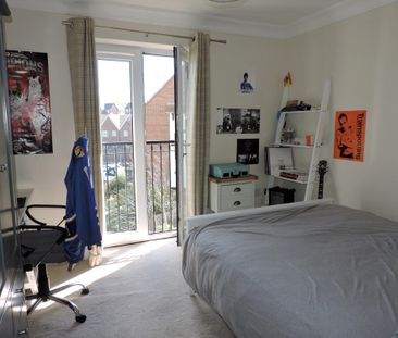 3 bedroom apartment to rent Antigua Close, Sovereign Harbour South,... - Photo 6