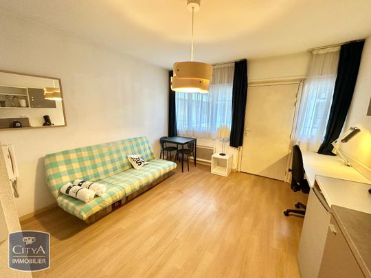 Location Appartement 1 pièce 20m² LYON 7ème - Photo 1