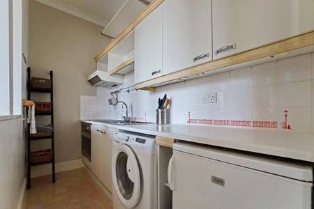 1 bedroom flat to rent - Photo 4