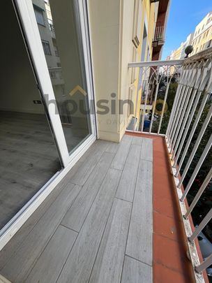 Flat for rent in Madrid (Retiro) - Photo 1