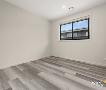 6 Nell Edeson Street, Taylor ACT 2913 - House For Rent | Domain - Photo 4