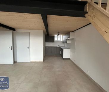 Location Appartement 2 pièces 52m² VILLEFRANCHE SUR SAONE 69400 - Photo 3