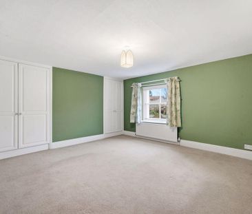 4 bedroom detached house to rent - Photo 5