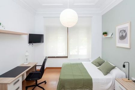 Carrer Sant Josep de Calassanç, Valencia, Valencian Community 46008 - Photo 4