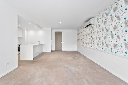 126/50 Eastlake Parade, Kingston ACT 2604 - Apartment For Rent | Domain - Photo 2