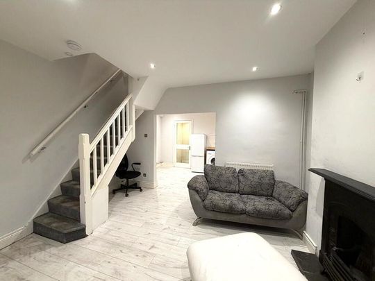 8 Brenda Street, Castlereagh Road, Belfast, BT5 5GQ - Photo 1