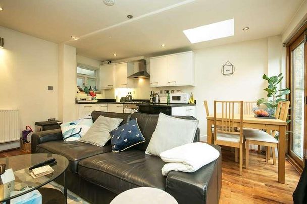 Walberswick Road, London, SW8 - Photo 1