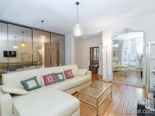 Logement à Paris, Location meublée - Photo 1