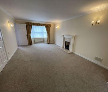 4 bedroom detached house to rent - Photo 3