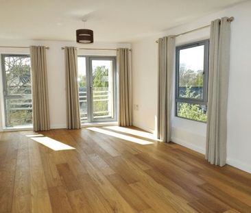 Glenalmond Avenue, Cambridge - Photo 1