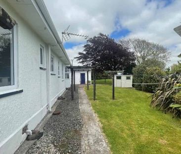 4 bedroom farm house - Photo 2