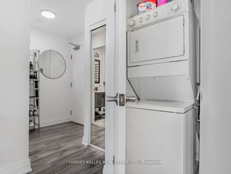 38 Niagara Street #311 - Photo 3