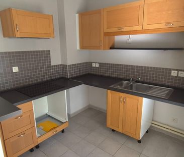 Location Appartement 3 pièces 62m² ISTRES 13800 - Photo 5