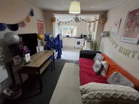 Keppoch Street, Roath, Cardiff - Photo 1