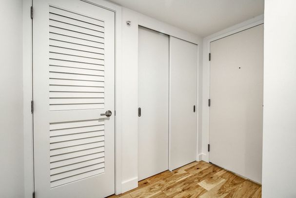 3460 Peel Street - Photo 1