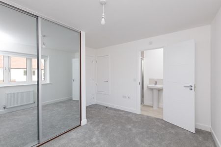 3 bedroom terraced house to rent - Photo 4