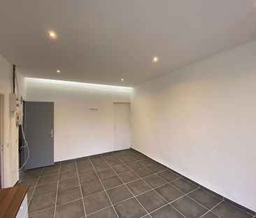 LOCATION APPARTEMENT T2 - 30 M² - 13004 Marseille - Photo 2