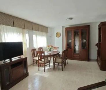 Piso en alquiler en Campoamor - Foto 1