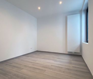 Instapklaar gelijkvloers appartement in het centrum ! - Foto 6