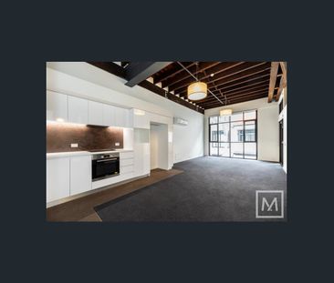 Heirloom One Bedroom Apartment - Unfurnished - Photo 1