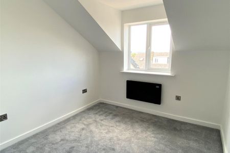 14 Fitzalan Road, SHEFFIELD - Photo 3