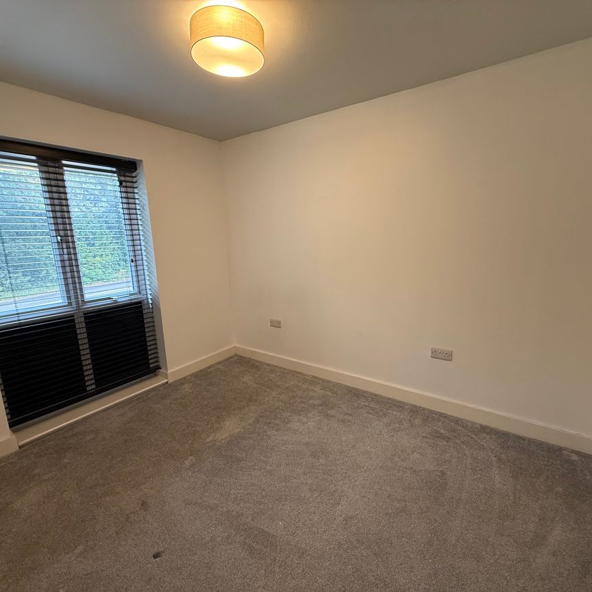 3 bedroom semi-detached to rent Bestwood Road, NG6 - Photo 1