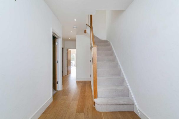 4 bedroom house to rent - Photo 1