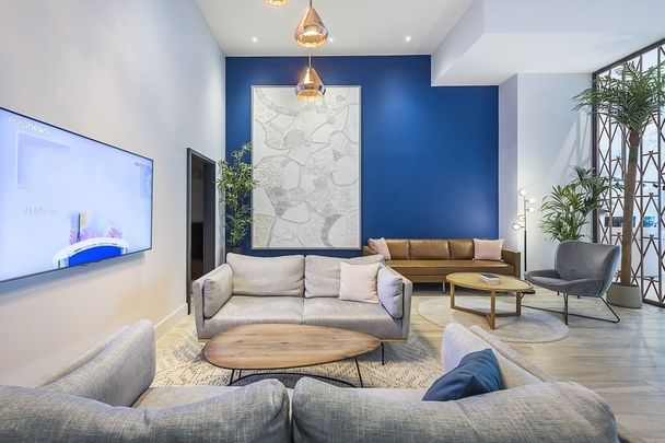 2 bedroom flat to rent - Photo 1