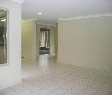 22 Alcott Court, Parkwood - Photo 5