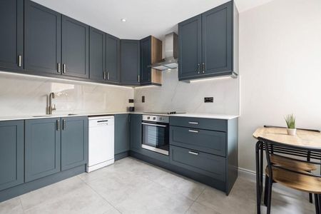 6 Clyde House Ballsbridge Court Ballsbridge Dublin 4 - Photo 4
