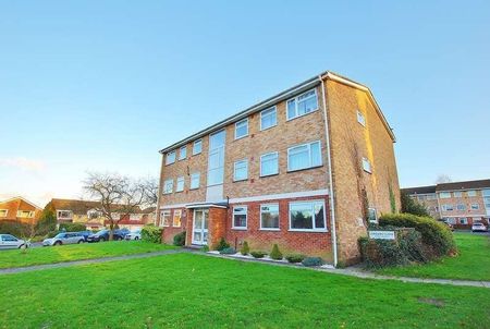 Jordans Close, Guildford, Surrey, GU1 - Photo 3