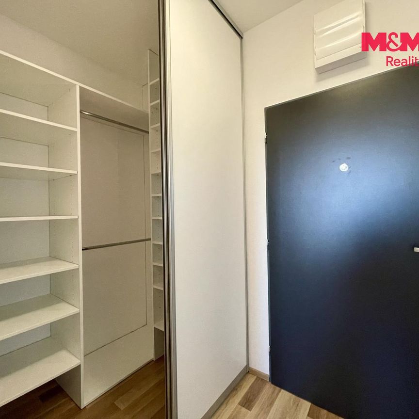 Pronájem bytu 1+kk a garsoniéry 25 m², U Areálu 3104, Tábor - Photo 1
