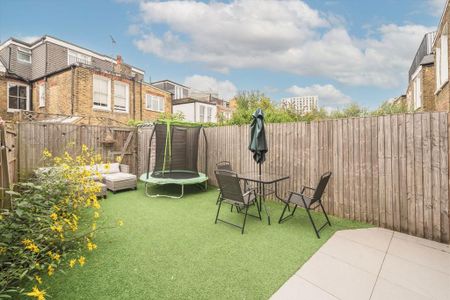 5 bedroom terraced house to rent - Photo 5