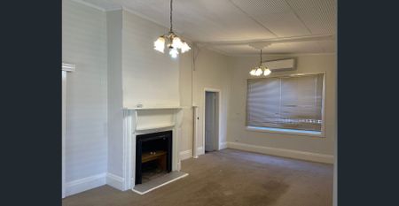 North Location - Three Bedrooms - Photo 2