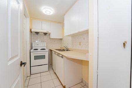 For Lease - 34 RIVER GROVE Drive Unit# Basement, Toronto, Ontario - Photo 2