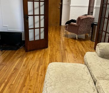 4702 Queen Mary Road - Charming 1-Bedroom Apartment for Rent - Photo 5