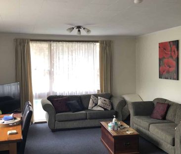TWO BEDROOMS - HOKOWHITU - Photo 1