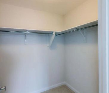 415 SILVERBERRY PRIVATE - Photo 2