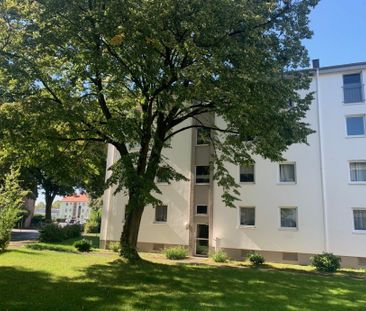 SIEGBURG-ZENTRUM, Top 4 Zi. Wohnung, Küche, Diele, Duschbad, Dachterrasse u. Balkon, ca.100 m² Wfl. - Foto 6