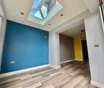 Church Road, Nuneaton, CV10 - Photo 1