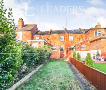 2 bedroom terraced house to rent - Photo 2