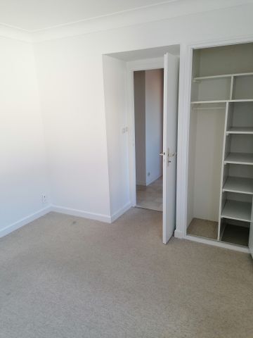 Location Appartement 4 pièces 149m² ST JEAN DE MONTS 85160 - Photo 4