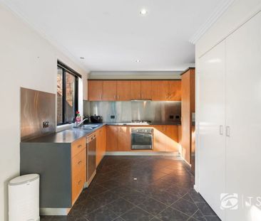 Hospital Precinct - Photo 5