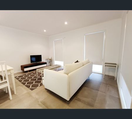 8/24 McKeahnie Street, Crestwood, NSW 2620 - Photo 4