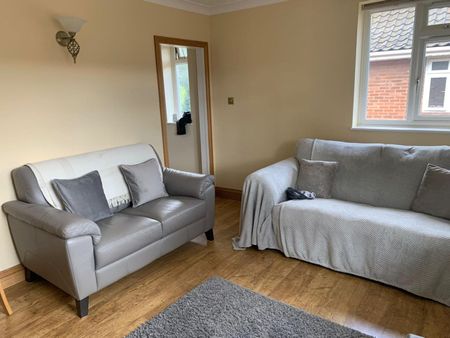 Wycliffe Road, Norwich, Norfolk - Photo 3