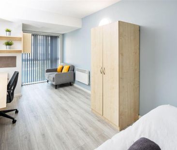 1 bedroom in a flat share to rent - Photo 6
