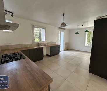 Location Maison 5 pièces 134m² ST PIERRE DES CORPS 37700 - Photo 2